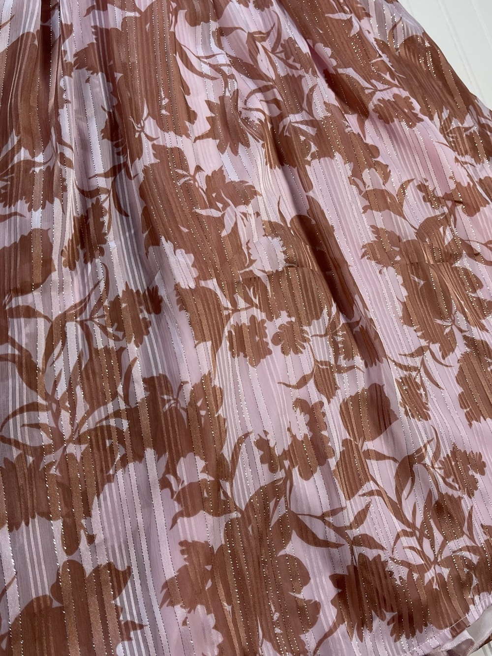 Francesca's Everly Floral Metallic Lurex Shimmer Dress | Size Large - Picture 5 of 9